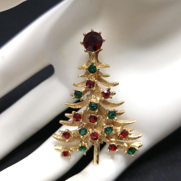 Vintage Christmas Tree Brooch, 1960s Gold Plated Holiday Pin - Picture 1 of 10